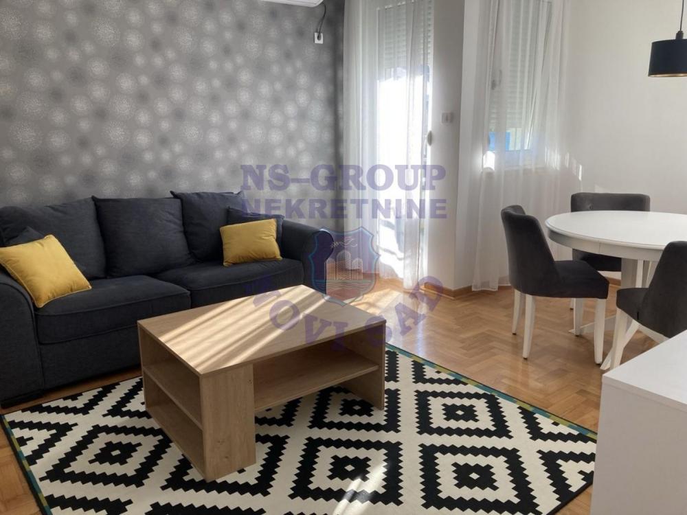 Slika 4 - Prodaja stana, 42m2, Bulevar oslobođenja Novi Sad